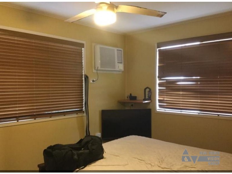 72 Arthur St, Blackwater QLD 4717