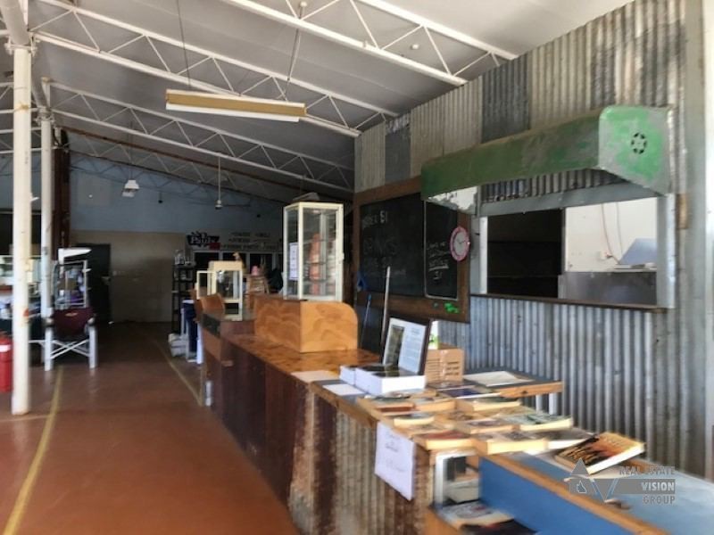 19B Rifle Range Rd, The Gemfields QLD 4702