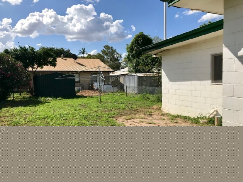 20 Curt St, Emerald QLD 4720