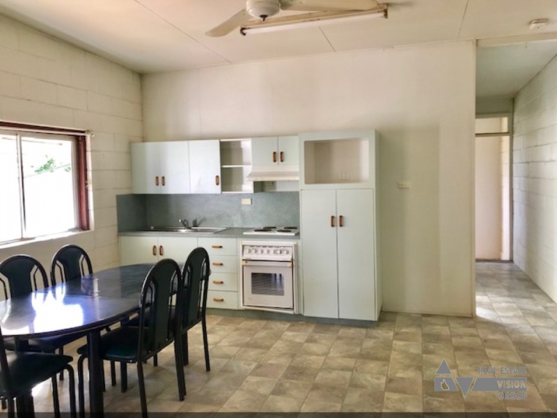 20 Curt St, Emerald QLD 4720