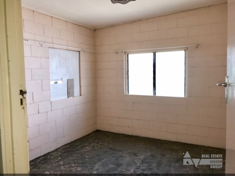 20 Curt St, Emerald QLD 4720