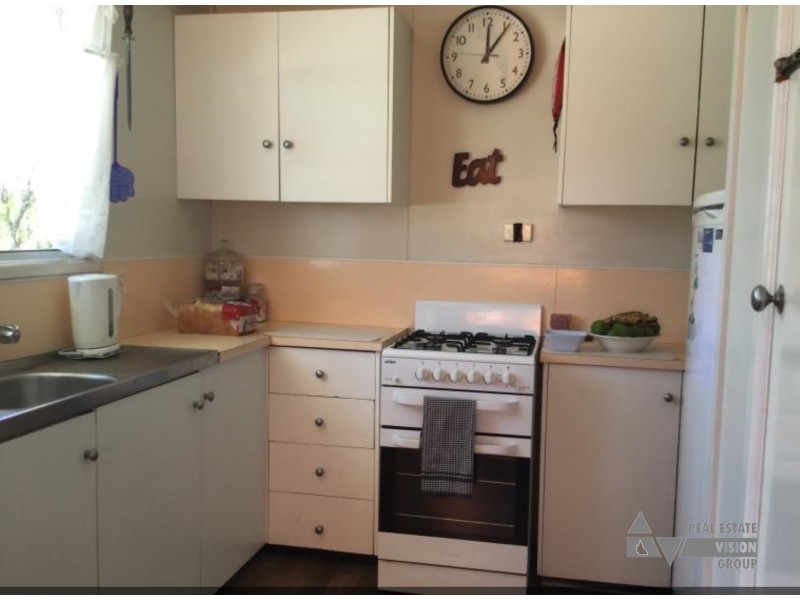 18 Fern Street, Blackwater QLD 4717