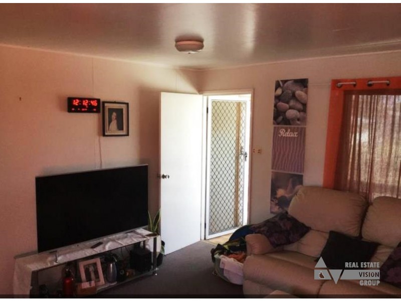 18 Fern Street, Blackwater QLD 4717