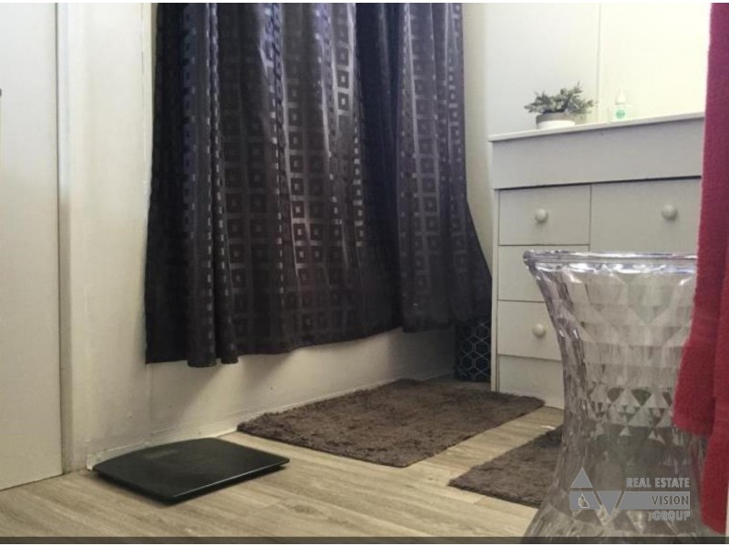 18 Fern Street, Blackwater QLD 4717