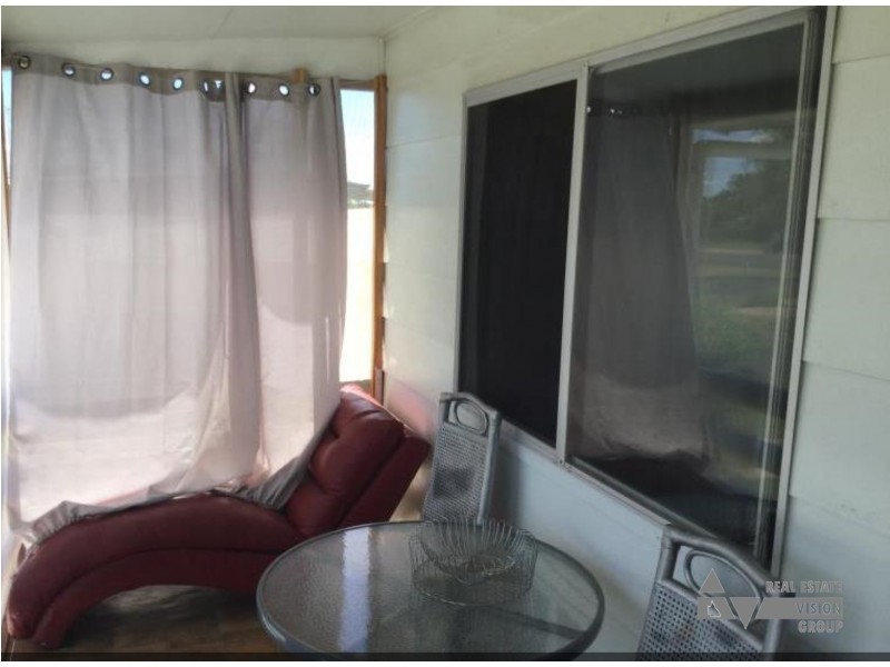 18 Fern Street, Blackwater QLD 4717