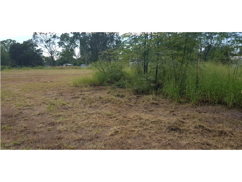 20 North St, Bluff QLD 4702