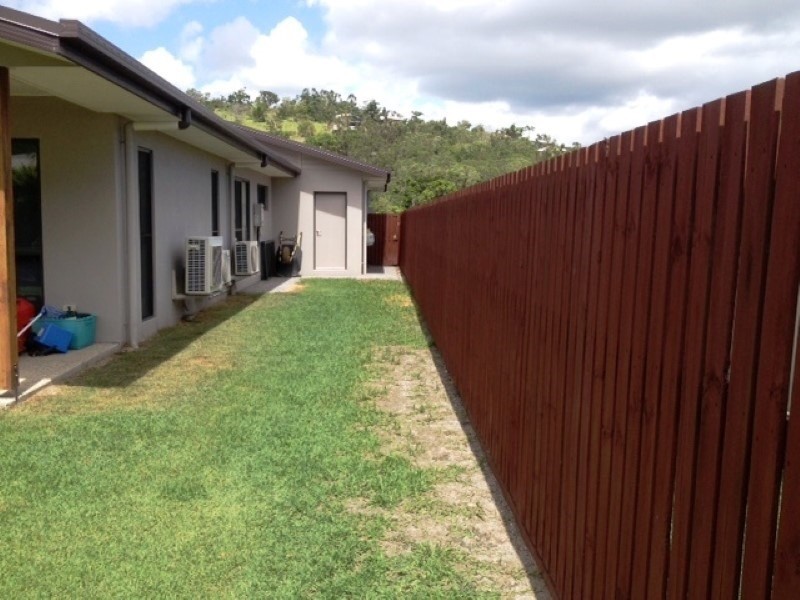 67 Parker Rd, Cannonvale QLD 4802