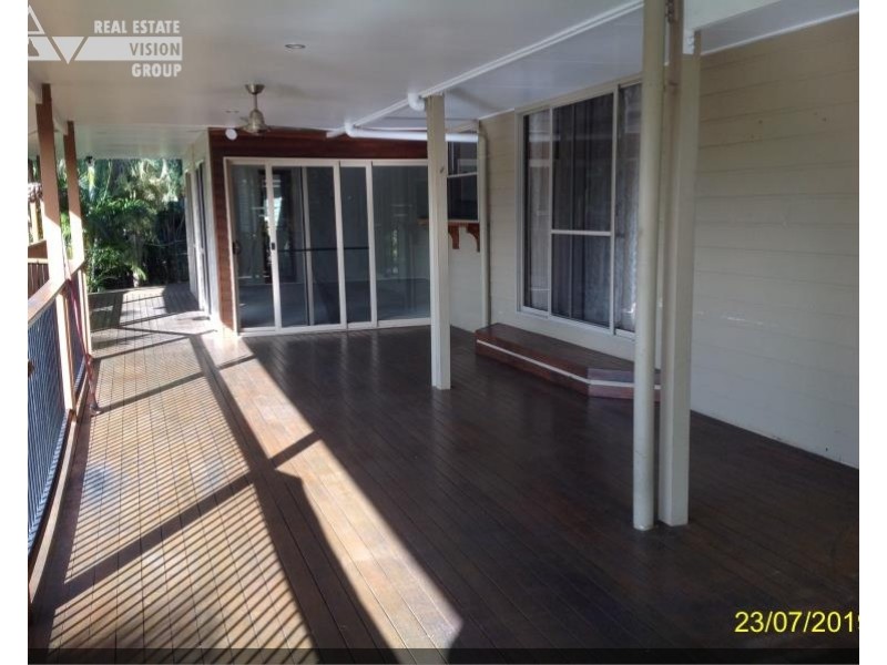 5 Hamilton Ave, Cannonvale QLD 4802