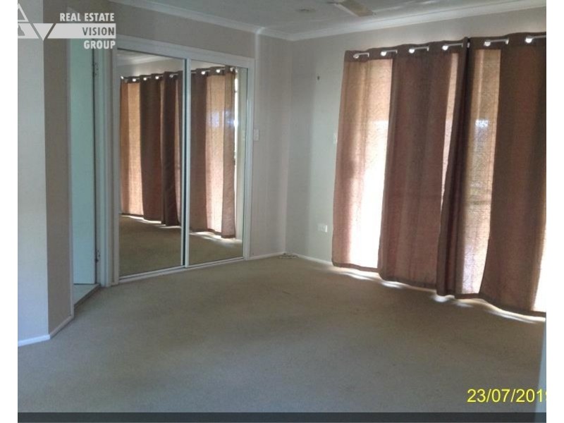 5 Hamilton Ave, Cannonvale QLD 4802