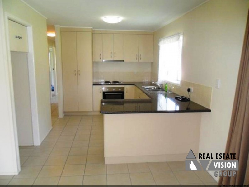 34 Perry Rd, Alligator Creek QLD 4740