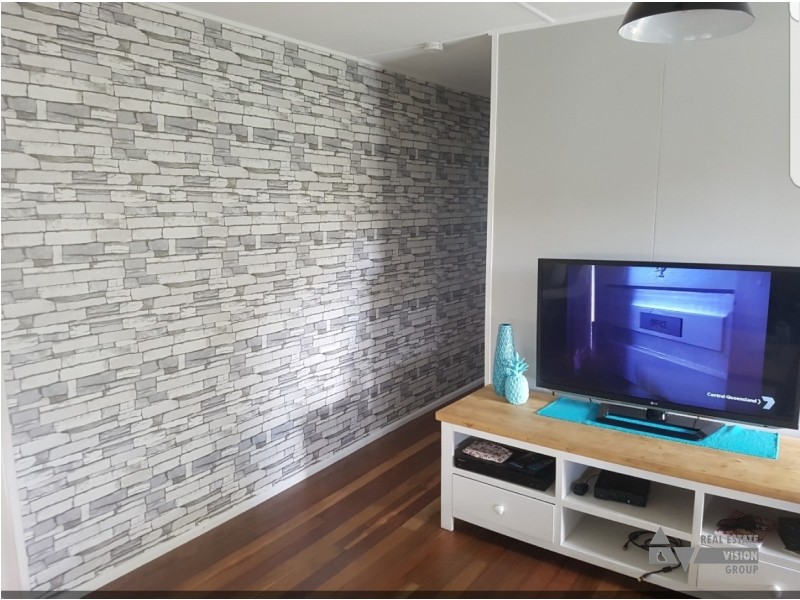 8 Columba St, Blackwater QLD 4717