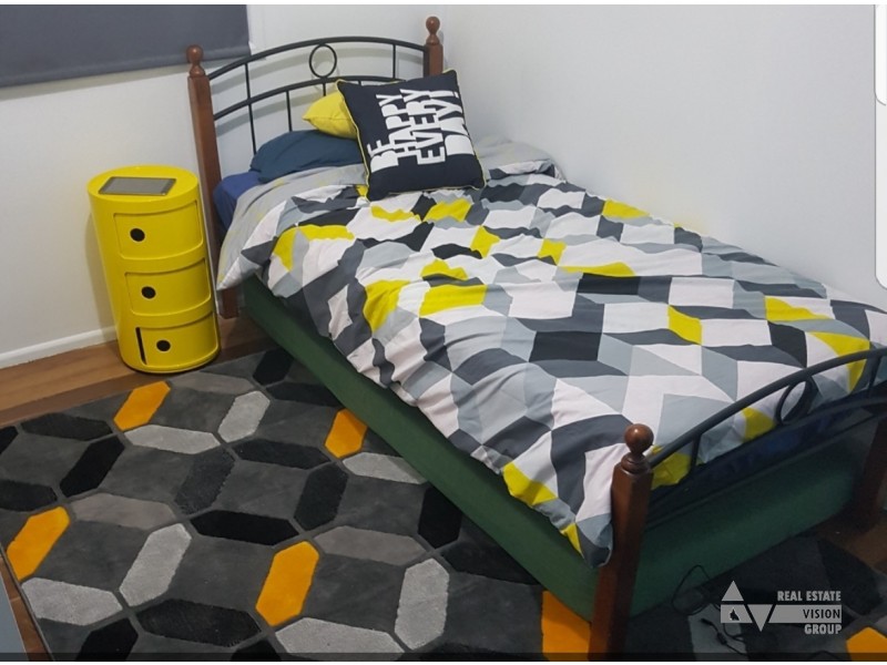 8 Columba St, Blackwater QLD 4717