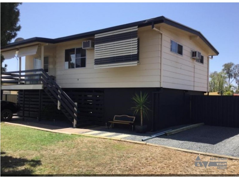 8 Columba St, Blackwater QLD 4717