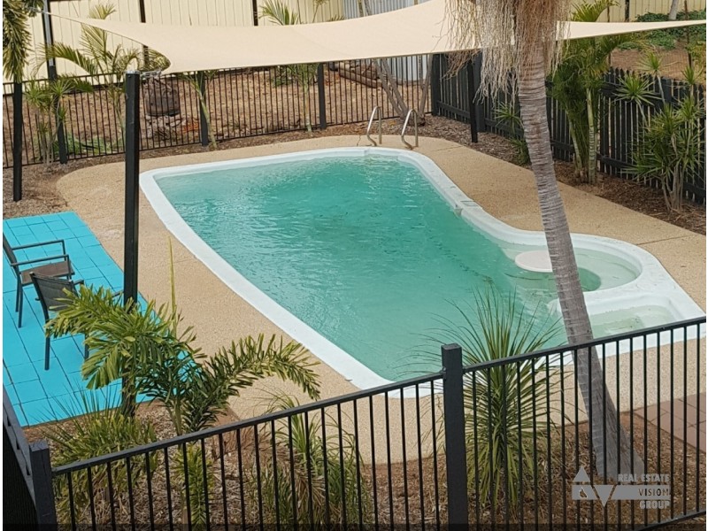 8 Columba St, Blackwater QLD 4717