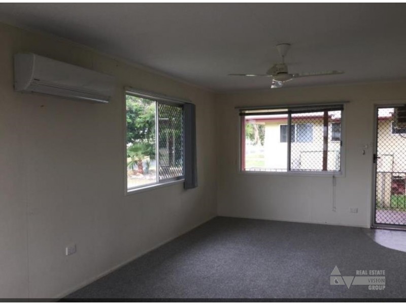 33 Myall St, Blackwater QLD 4717