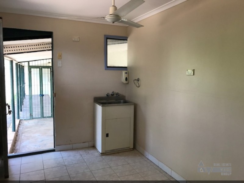 42 Goanna Flats Rd, The Gemfields QLD 4702