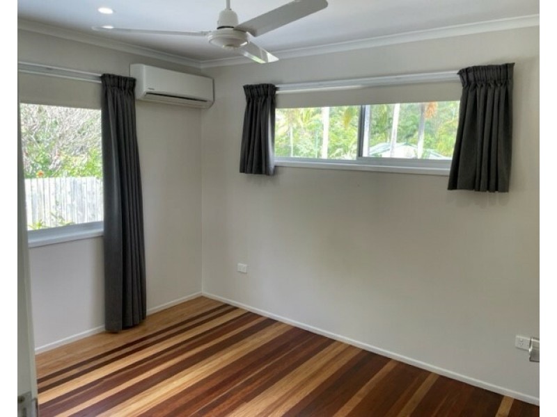 38 Manooka Dr, Cannonvale QLD 4802