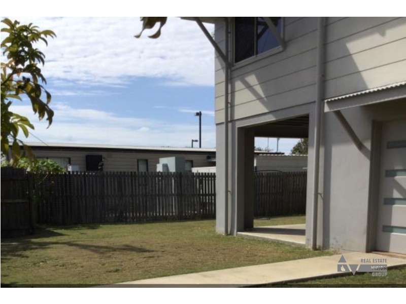 Unit 1/28 Blain St, Blackwater QLD 4717
