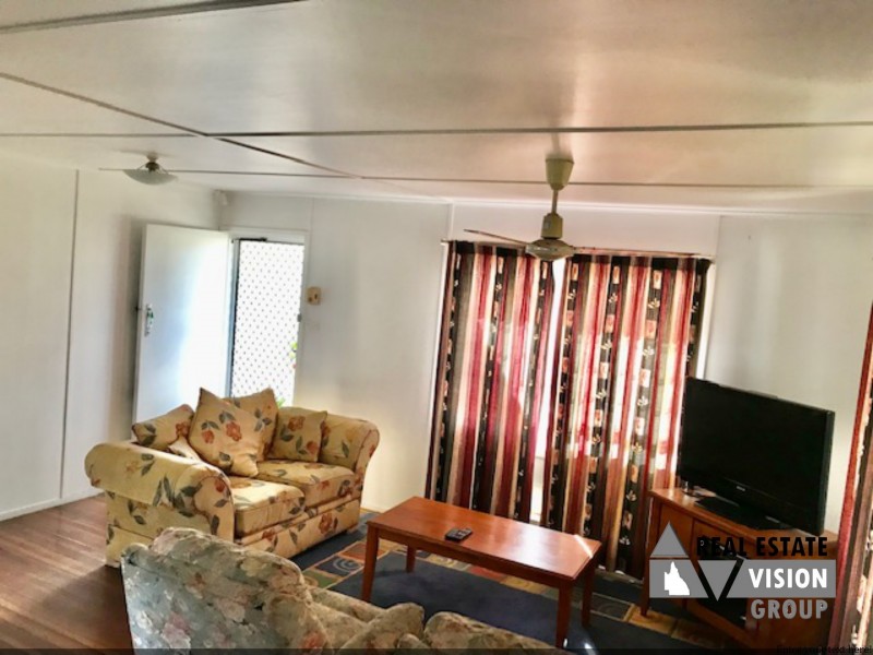 47 Wey St, Blackwater QLD 4717