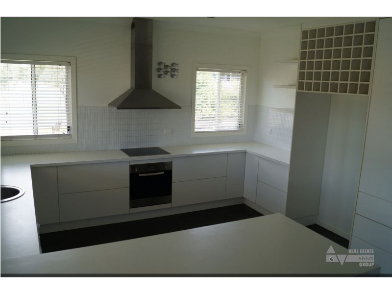 21 Milner Rd, Pink Lily QLD 4702