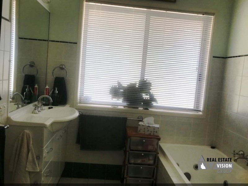 135 Rifle Range Road, Sapphire QLD 4702