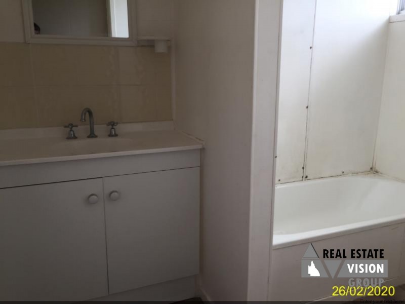 5 Boronia St, Blackwater QLD 4717