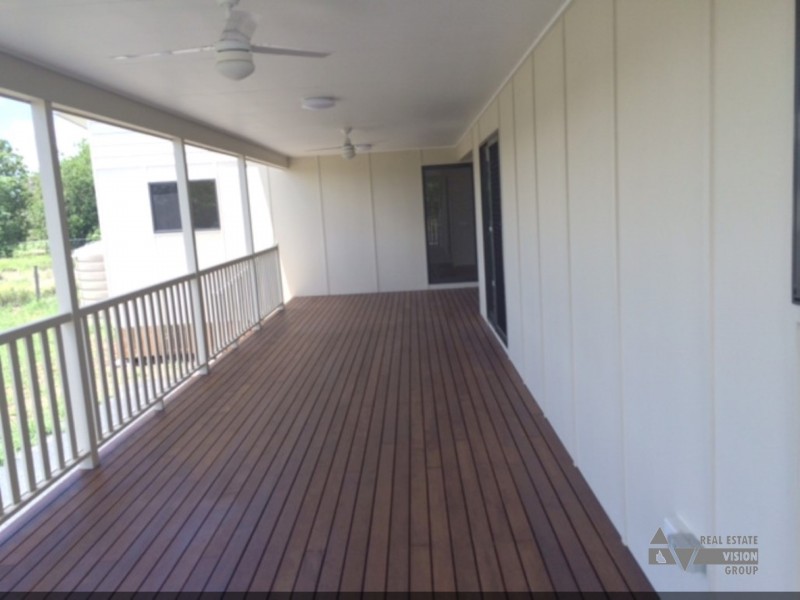 2 Slider, Capella QLD 4723