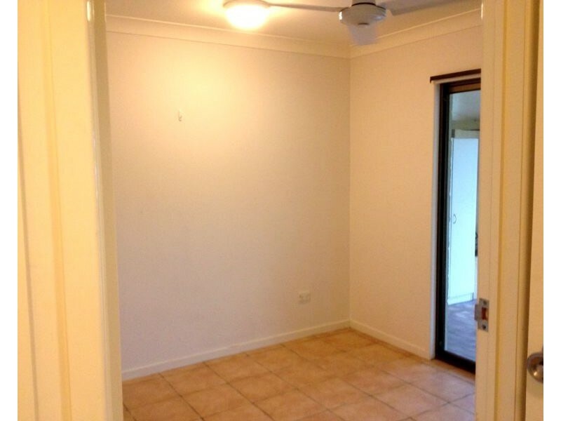 Unit 4/10 Begley St, Airlie Beach QLD 4802