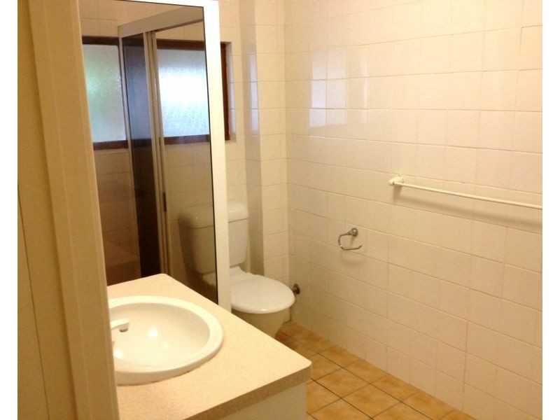 Unit 4/10 Begley St, Airlie Beach QLD 4802