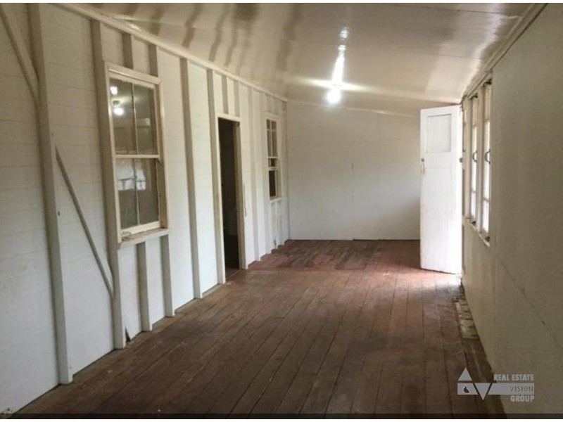 47 Elizabeth St, Duaringa QLD 4712