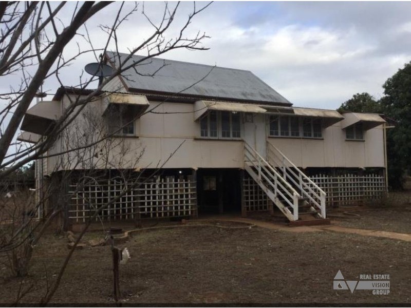 47 Elizabeth St, Duaringa QLD 4712