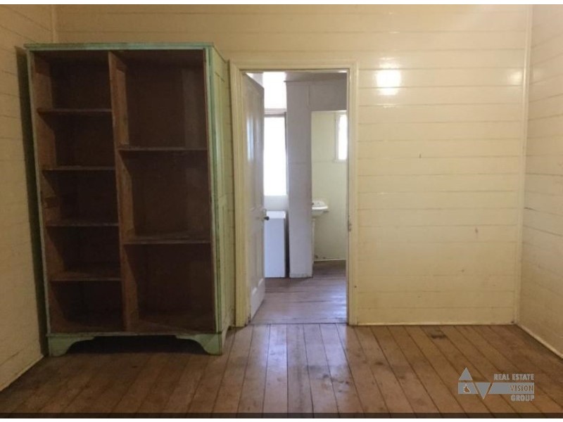 47 Elizabeth St, Duaringa QLD 4712