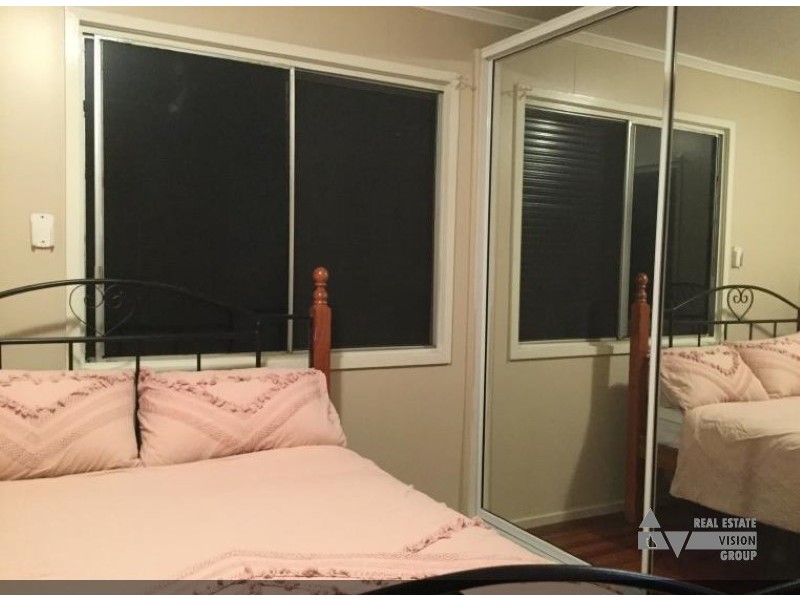 16 Ironbark St, Blackwater QLD 4717