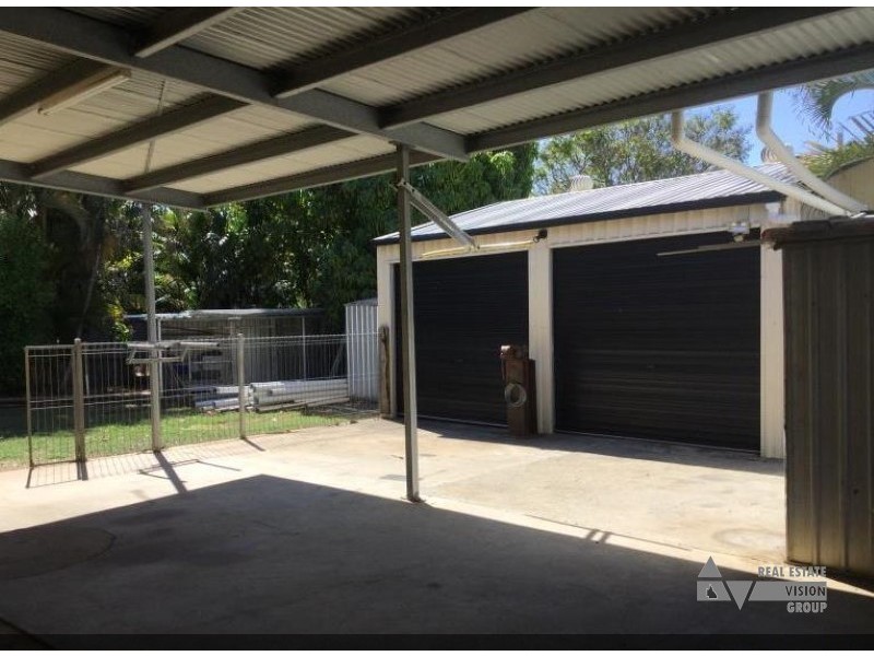 16 Ironbark St, Blackwater QLD 4717