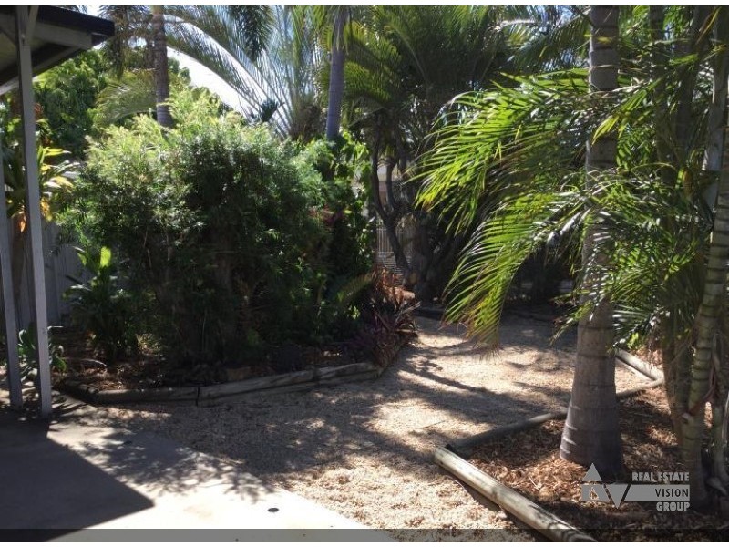 16 Ironbark St, Blackwater QLD 4717