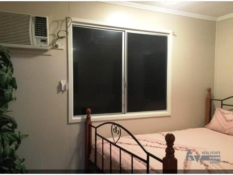 16 Ironbark St, Blackwater QLD 4717