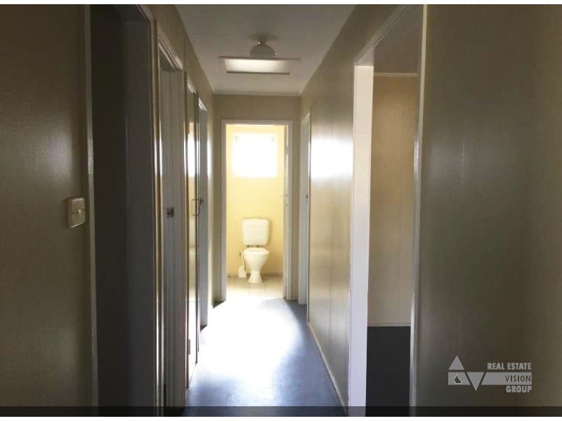 13 Fern St, Blackwater QLD 4717
