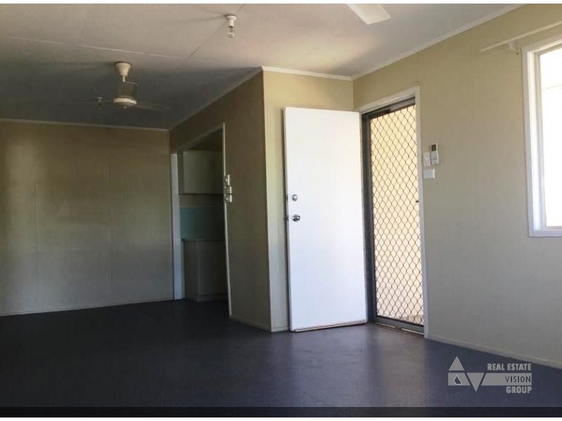 13 Fern St, Blackwater QLD 4717