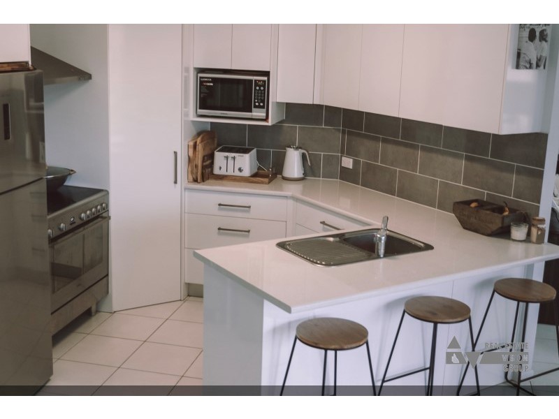 196 Edminstone Rd, Pink Lily QLD 4702