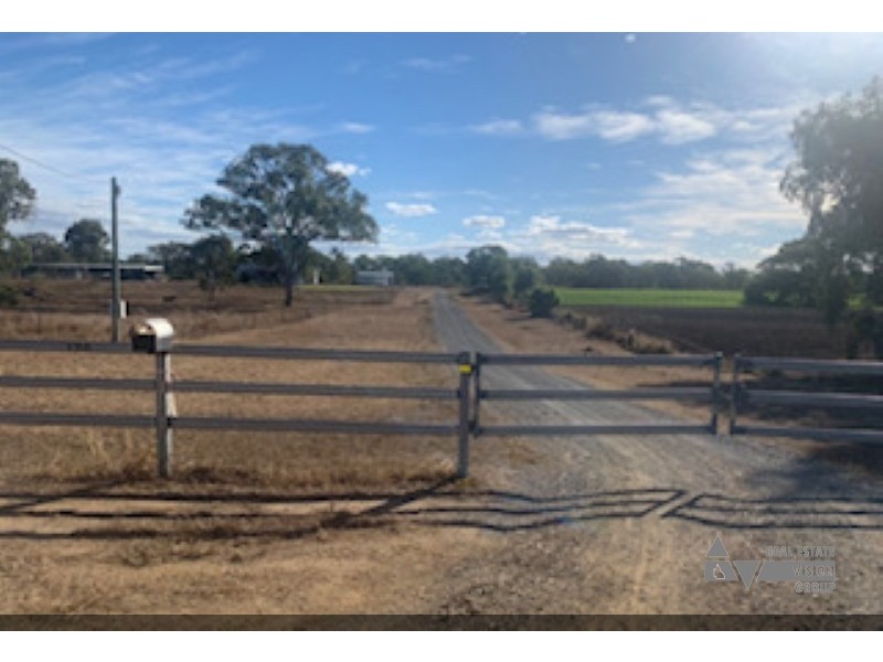 196 Edminstone Rd, Pink Lily QLD 4702