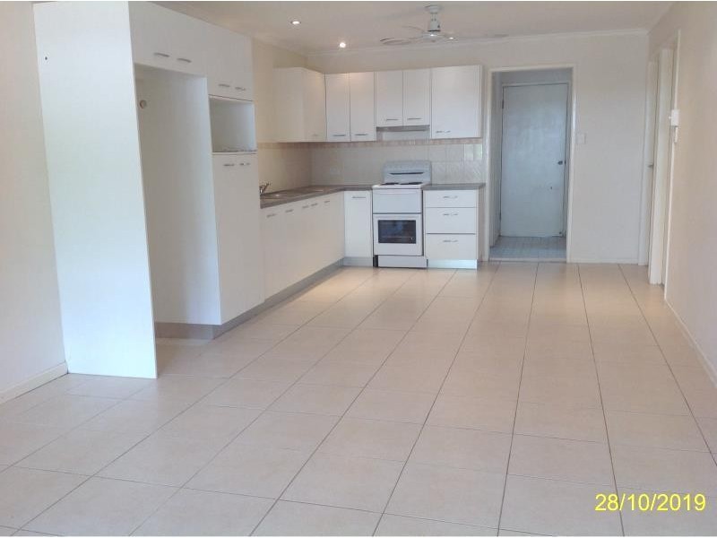 Unit 10/20 Pandanus Drive, Cannonvale QLD 4802