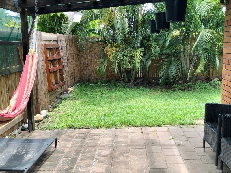 Unit 10/20 Pandanus Drive, Cannonvale QLD 4802