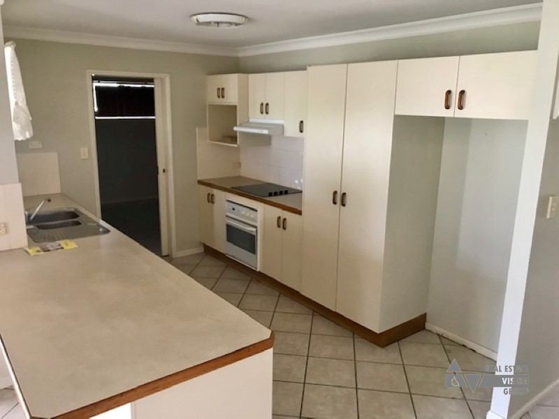 79 Park Ave, Emerald QLD 4720