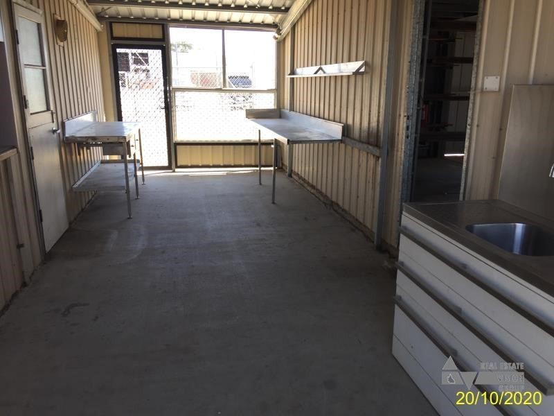 37 Ardurad Rd, Blackwater QLD 4717