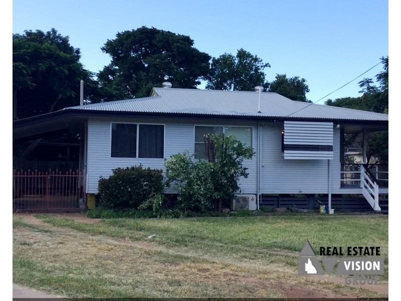 3 Palm Street, Blackwater QLD 4717