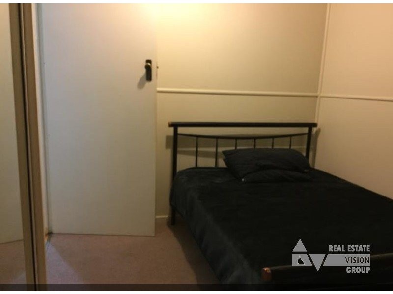 20 Arnold St, Blackwater QLD 4717