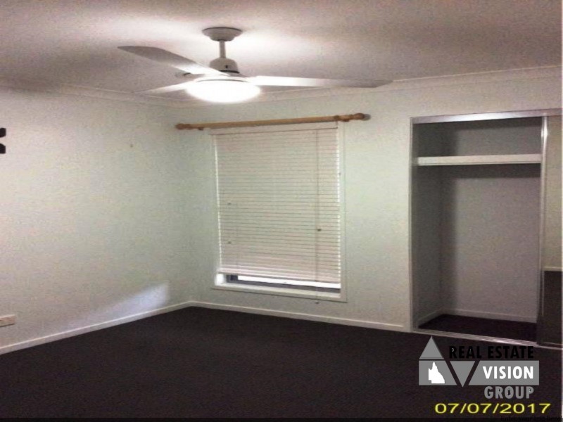 8 Whitney St, Emerald QLD 4720