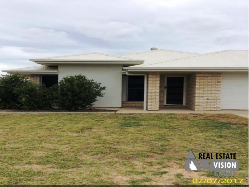 8 Whitney St, Emerald QLD 4720