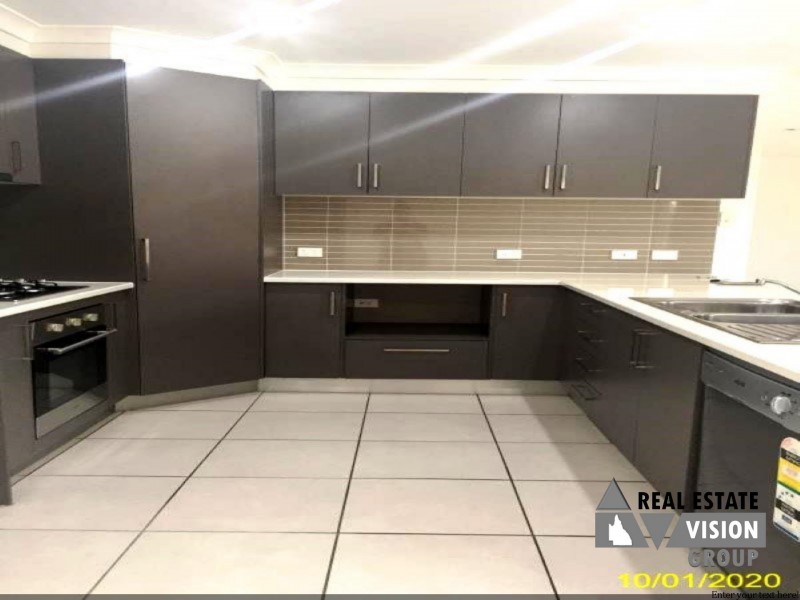 8 Whitney St, Emerald QLD 4720