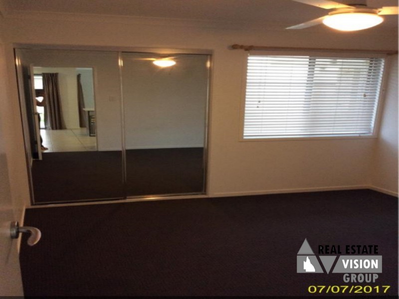 8 Whitney St, Emerald QLD 4720